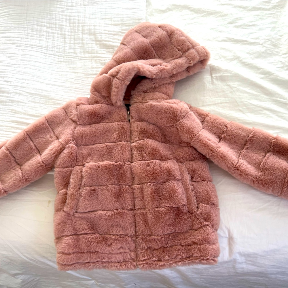 Bardot Junior girls 4T SOFT faux fur hooded coat
